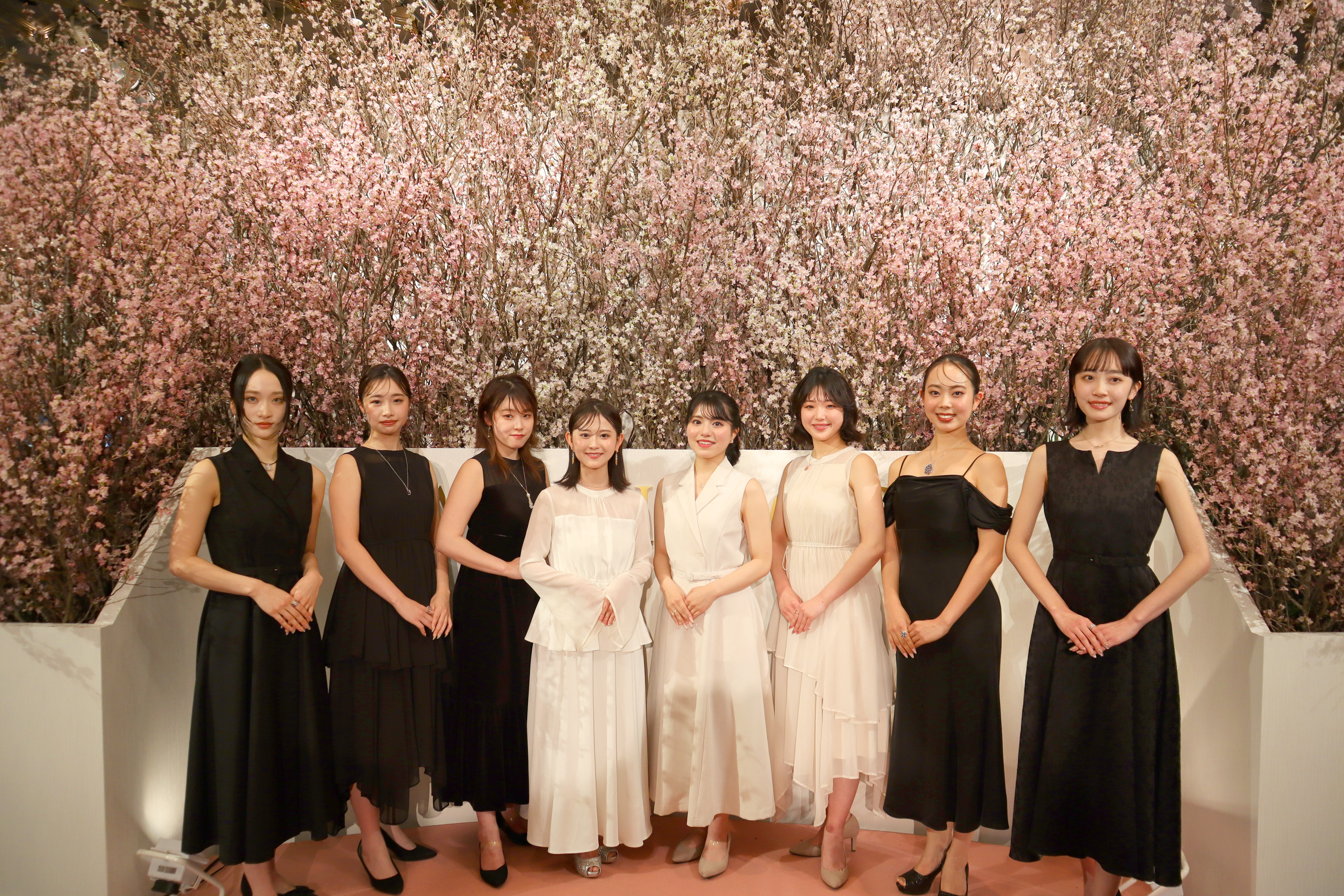 anthology_all_260315.jpg (17.55 MB)